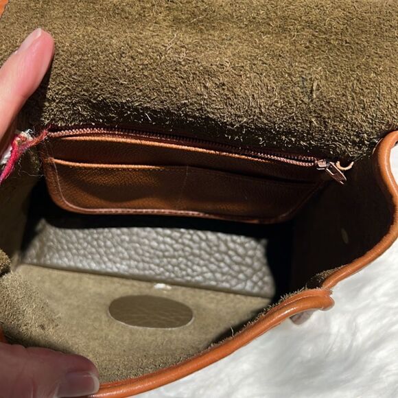 Dooney & Bourke vintage Equestrian/ Fisherman Core crossbody bag B89 - Picture 9 of 13